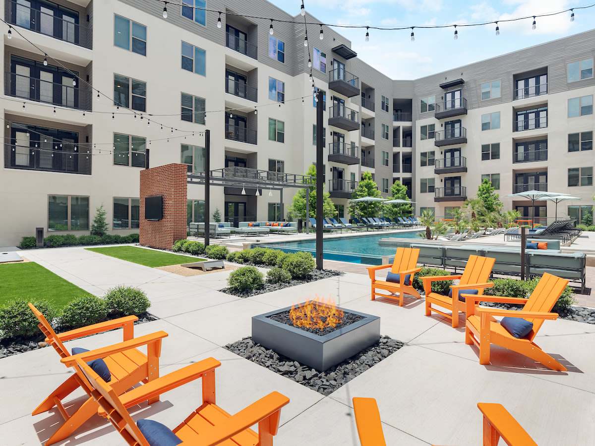 The Flats at River North Image 6