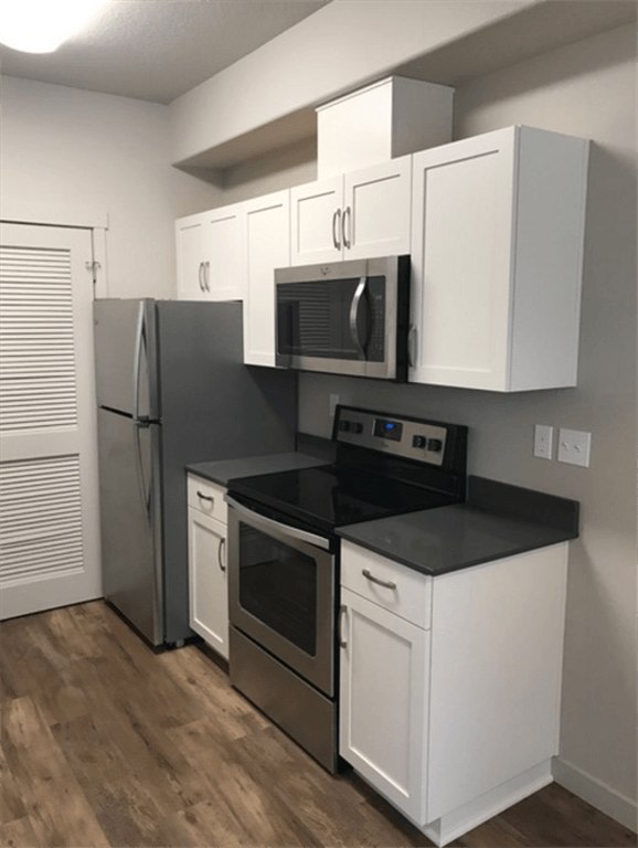 Gravens Grove Image 12