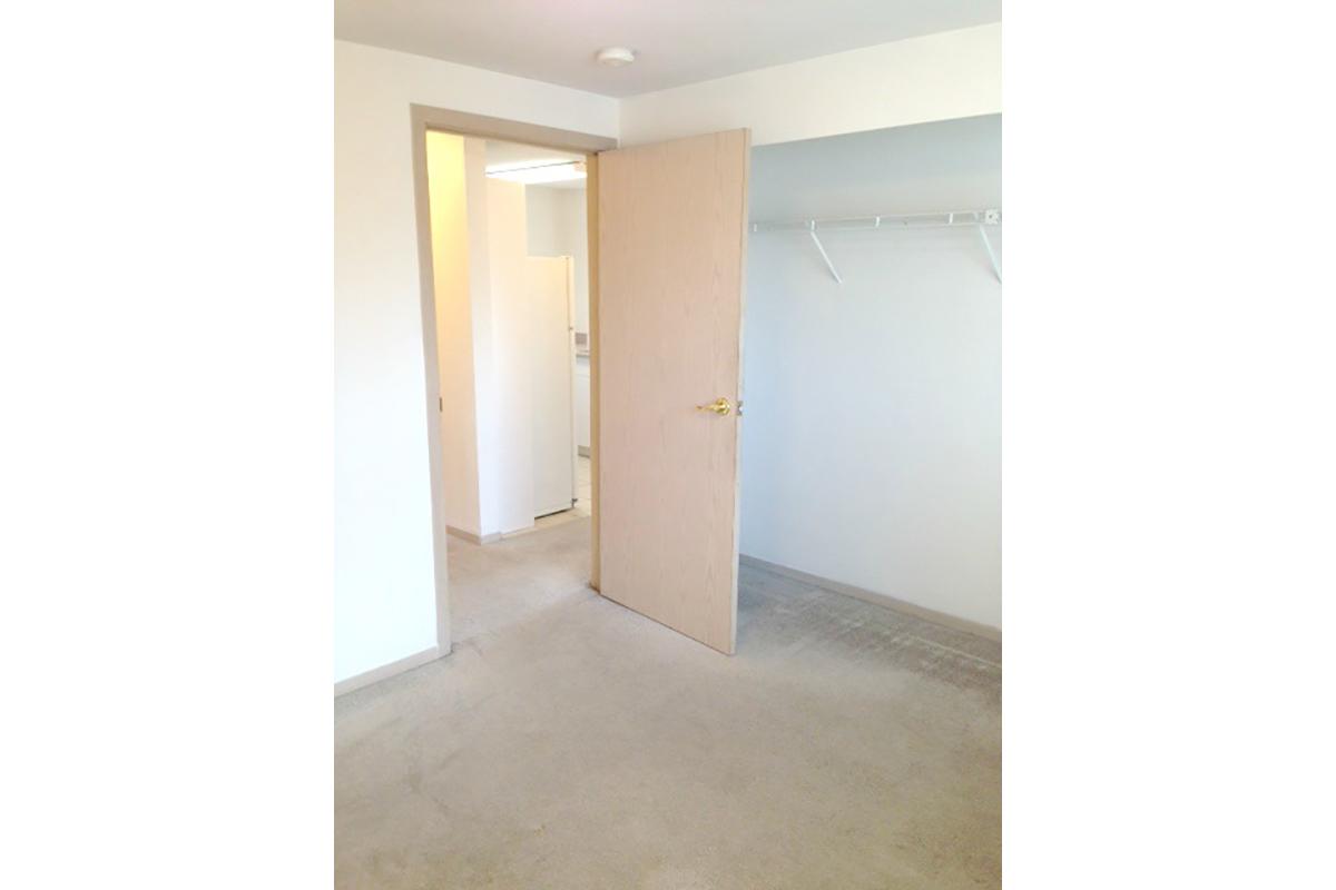 Clearwater and Star Apartments Image 101