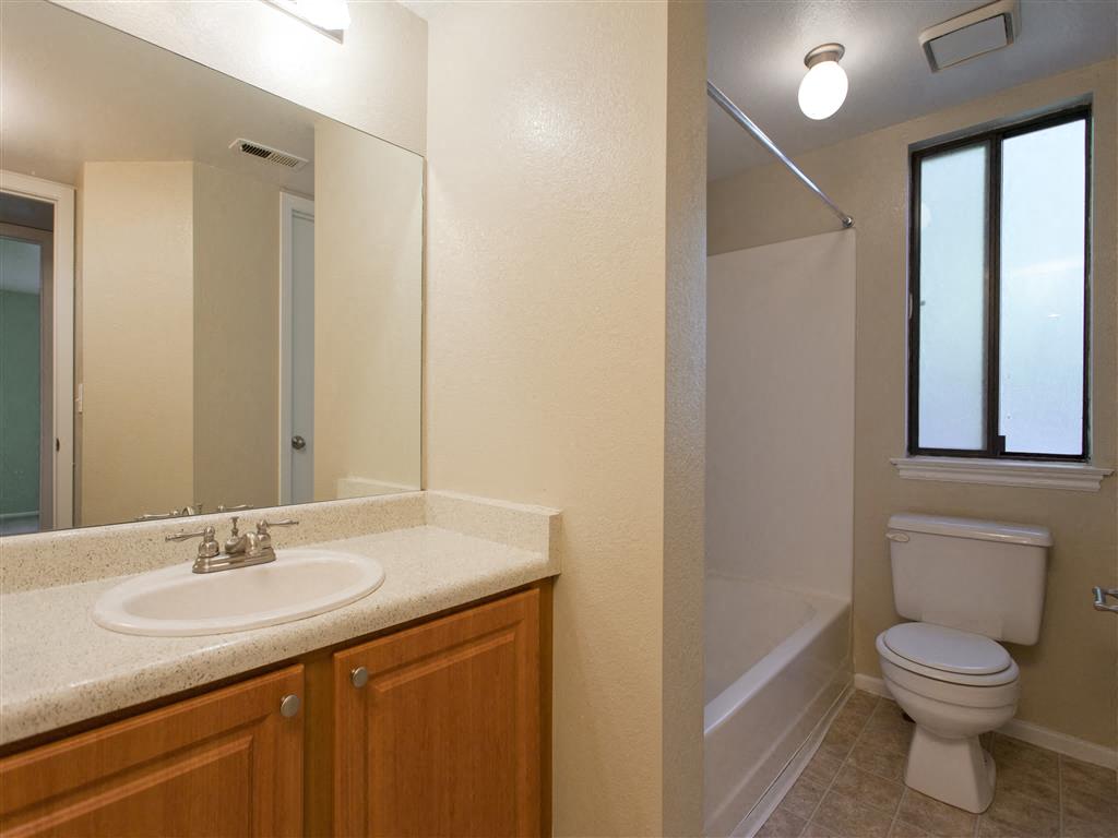 James Pointe Apartments Image 67