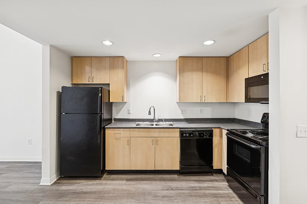 Haven at Del Mar Station Apartments Image 7