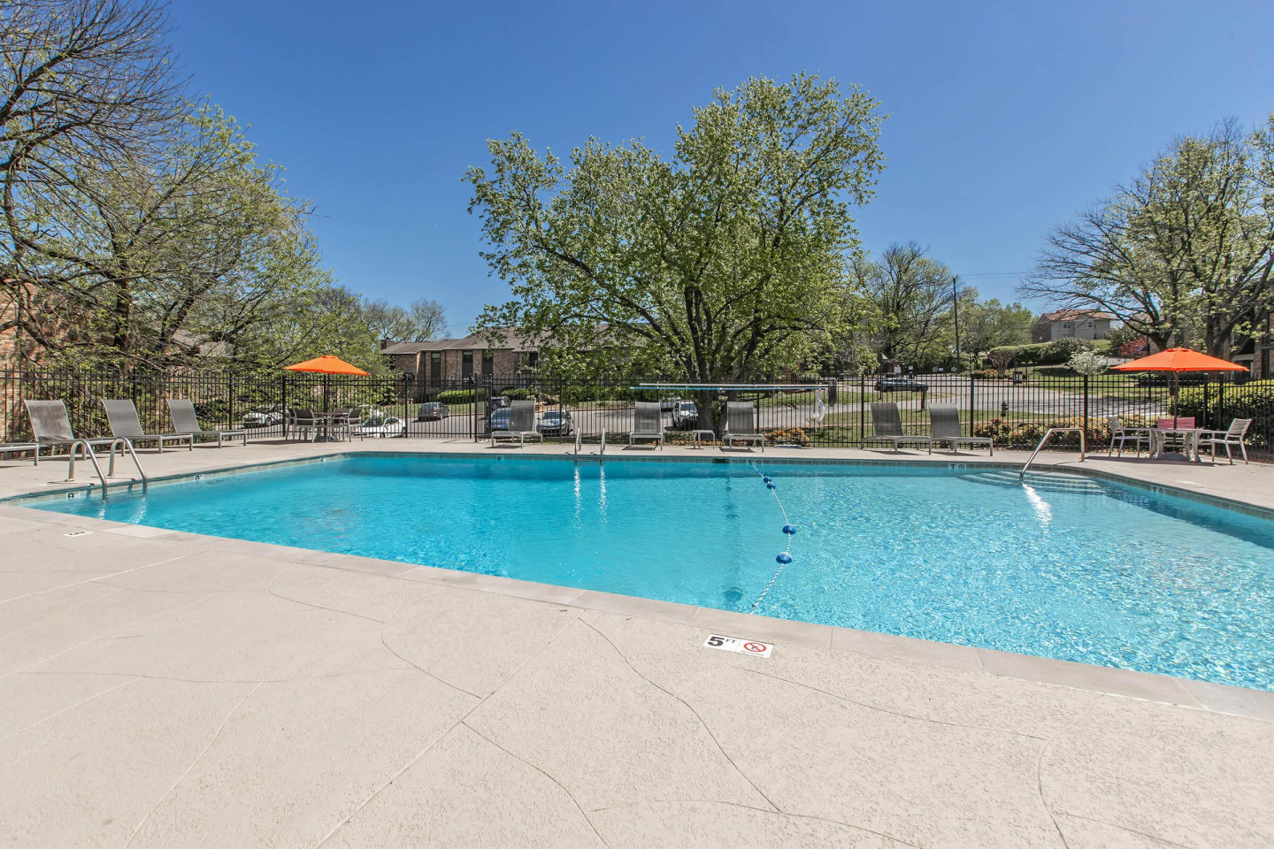 Gazebo Apartments Image 41