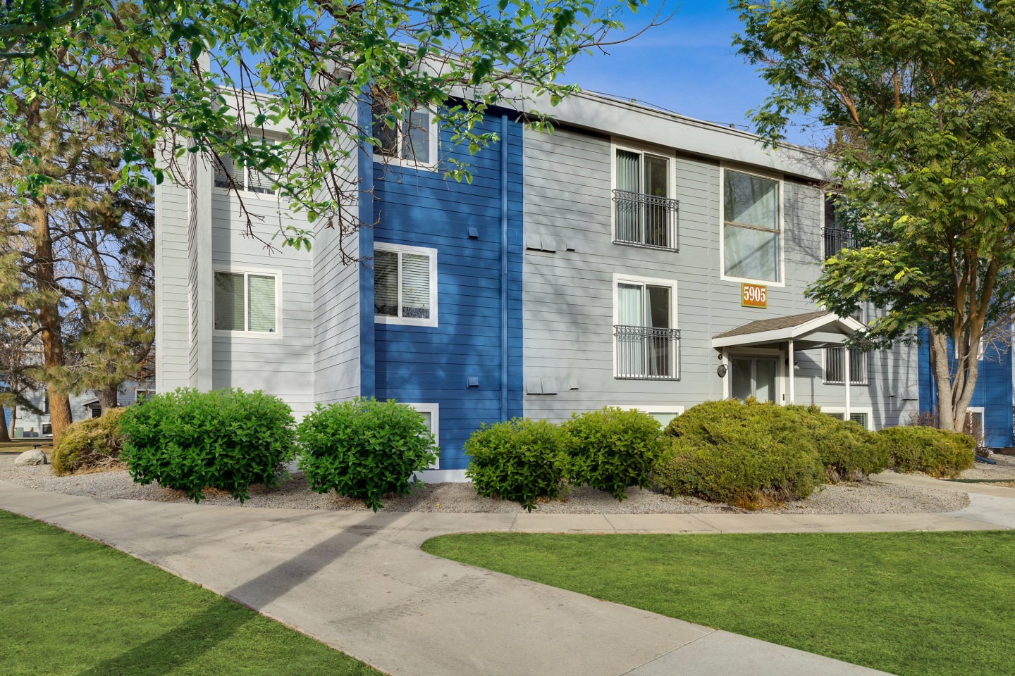 The Flats at Creekside Park Image 18