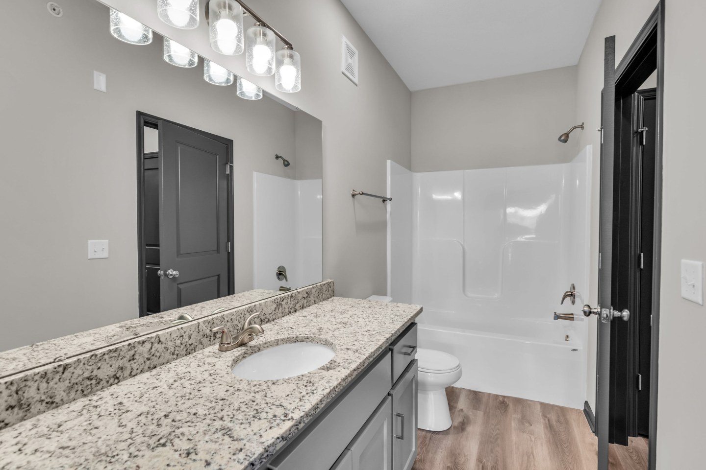 The Lofts at Old Towne Image 24