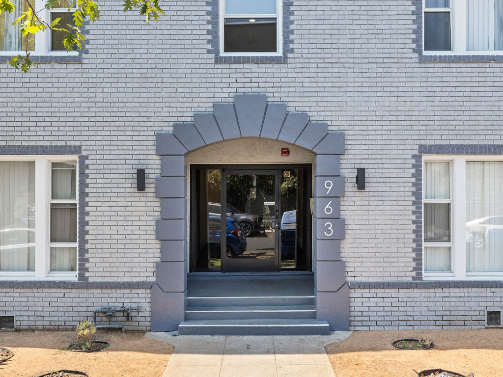 Hobart Apartments Image 3