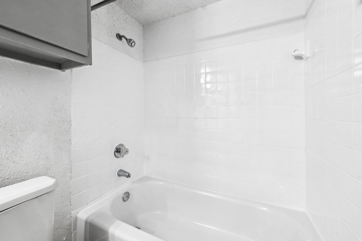 Pine Creek Apartments Image 23