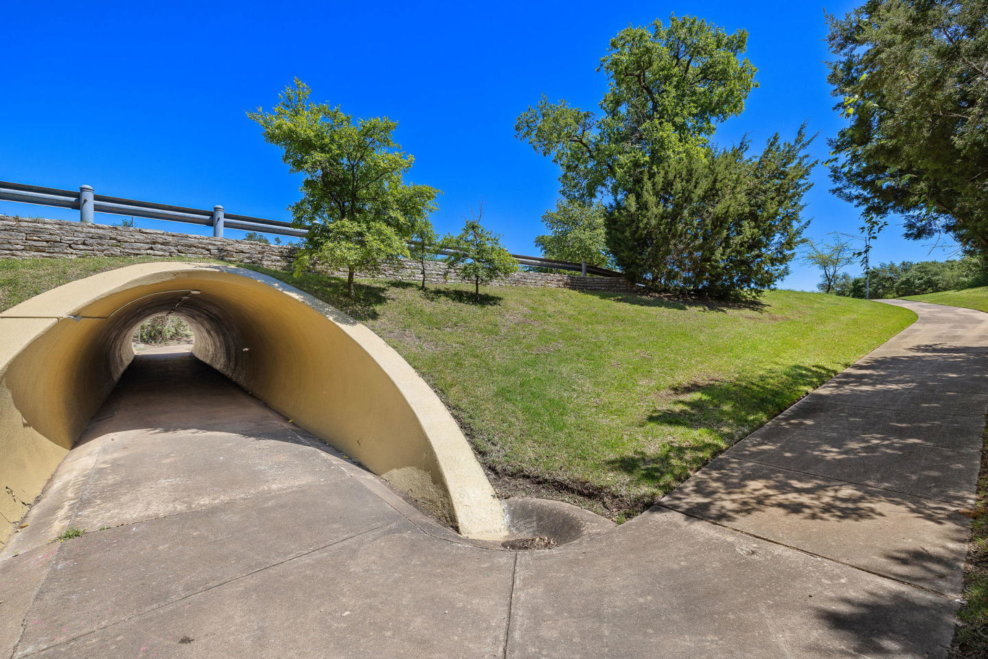Lakeline East Image 32