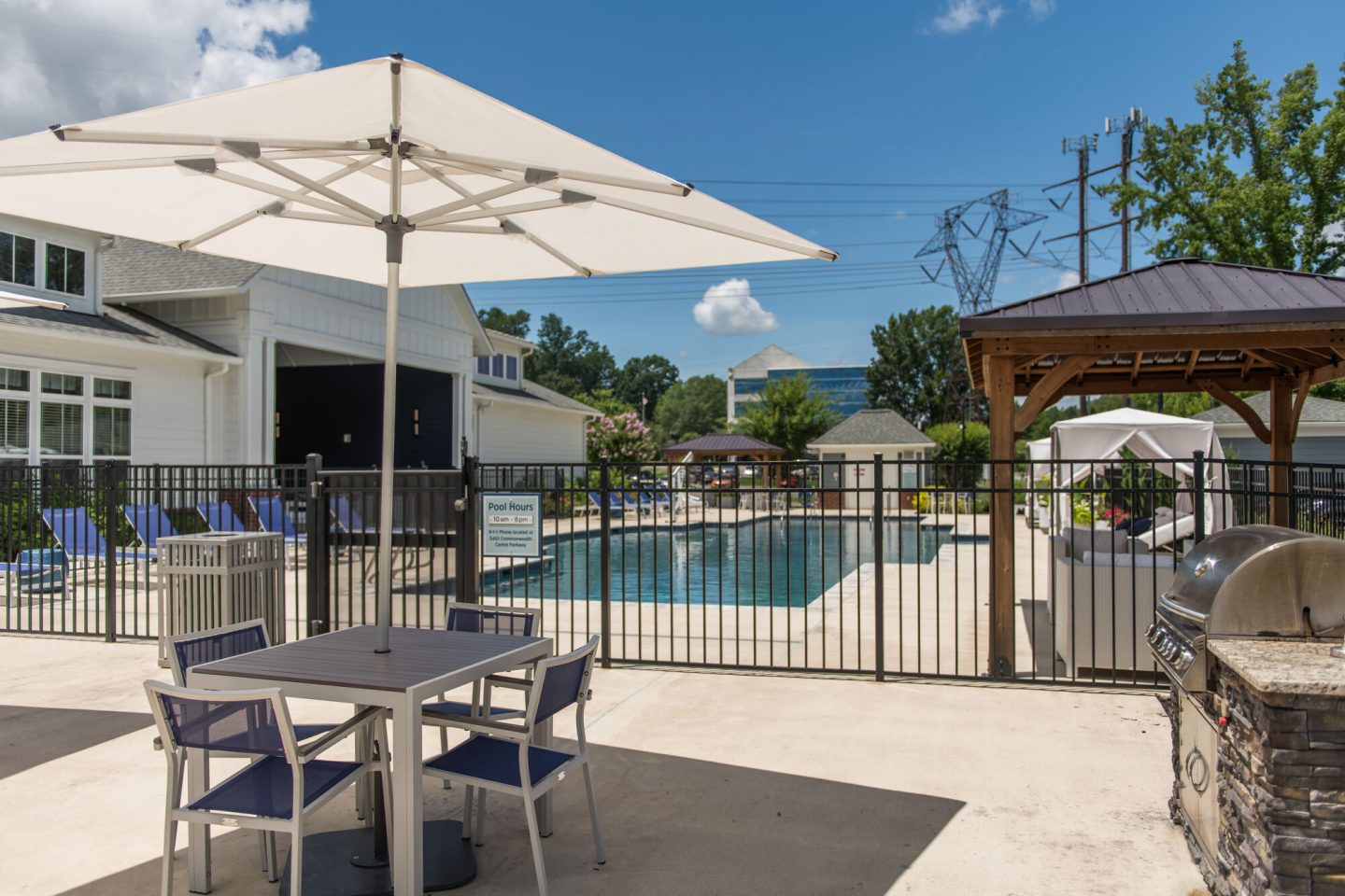 Commonwealth apartments Image 13