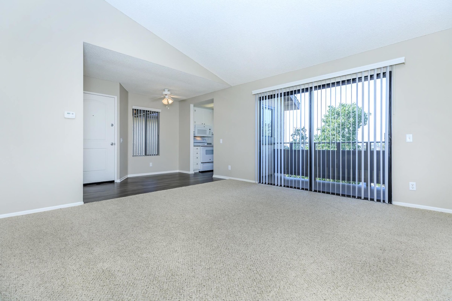 Spring Lakes Apartment Homes Image 35