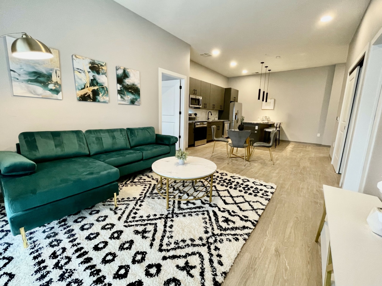 The Abbey Townhomes and Flats Image 4