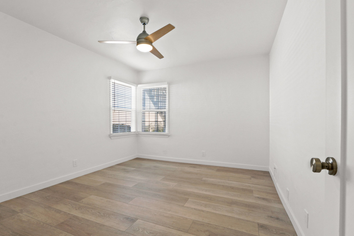 805 23rd Street Apartments Image 6