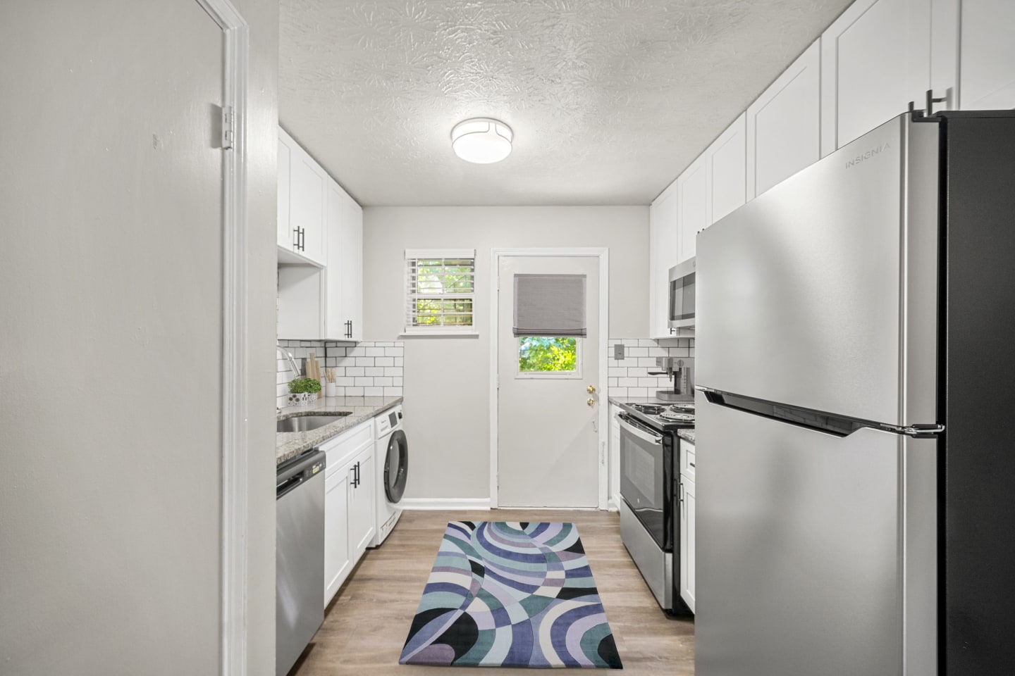 Woodland Falls Apartments Image 4