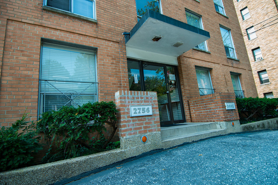 Connecticut Avenue Apartments Image 14