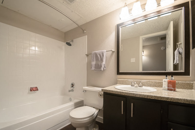 Legacy Apartments Image 33