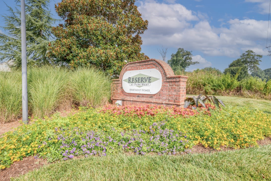 Reserve at Park West Image 25