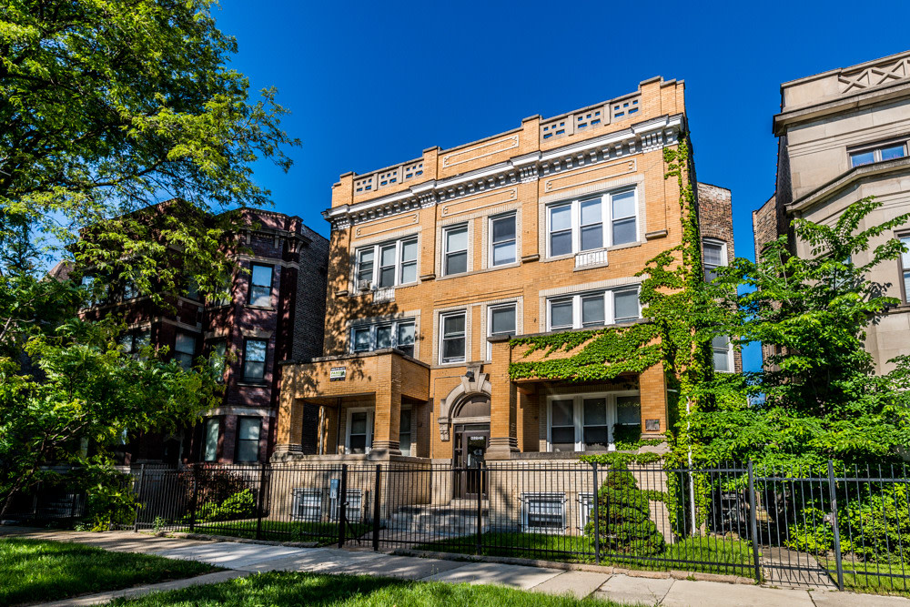 4820 S Michigan Ave Image 11