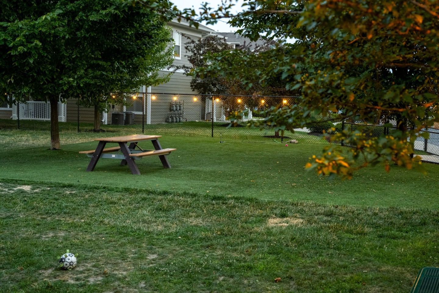 Maple Knoll Image 12