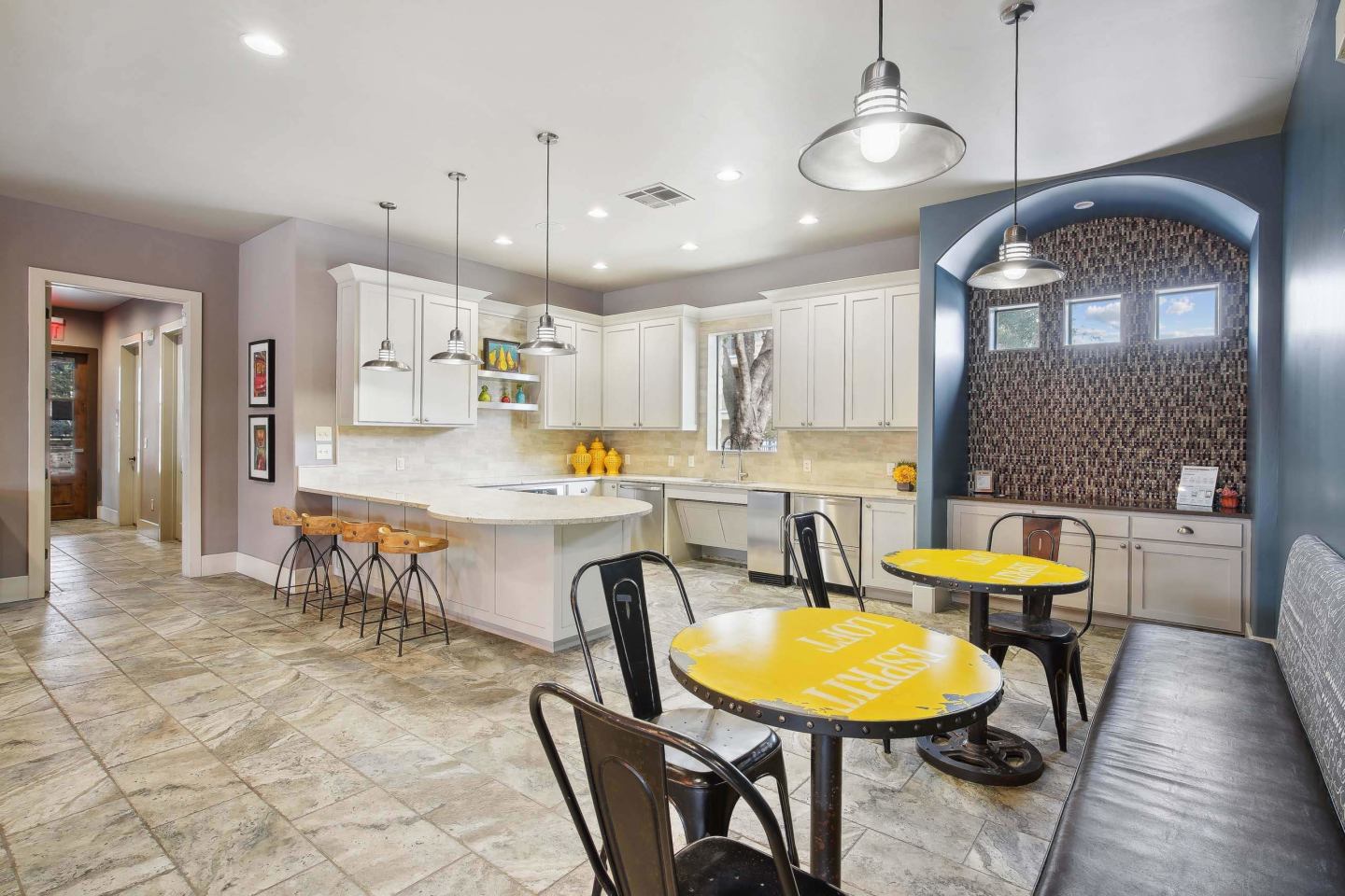 Platinum Shavano Oaks Image 30