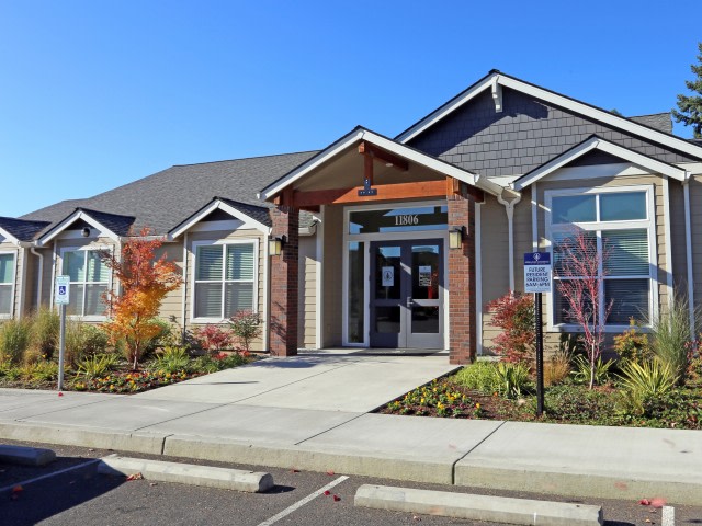 Highland Crossing Apartments Image 1