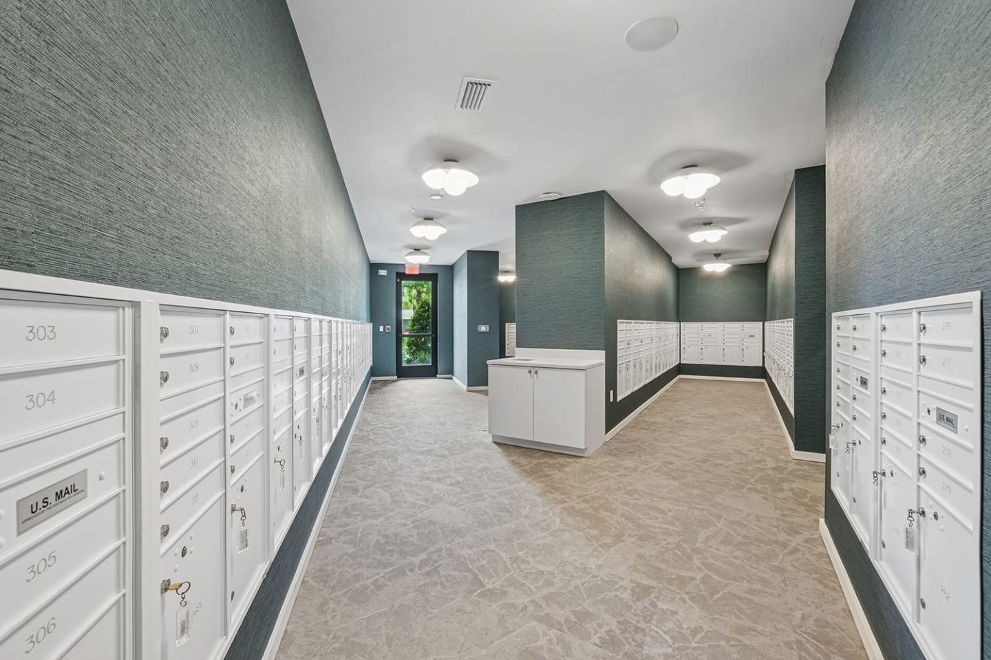 Linz Bayview Apartments Image 19