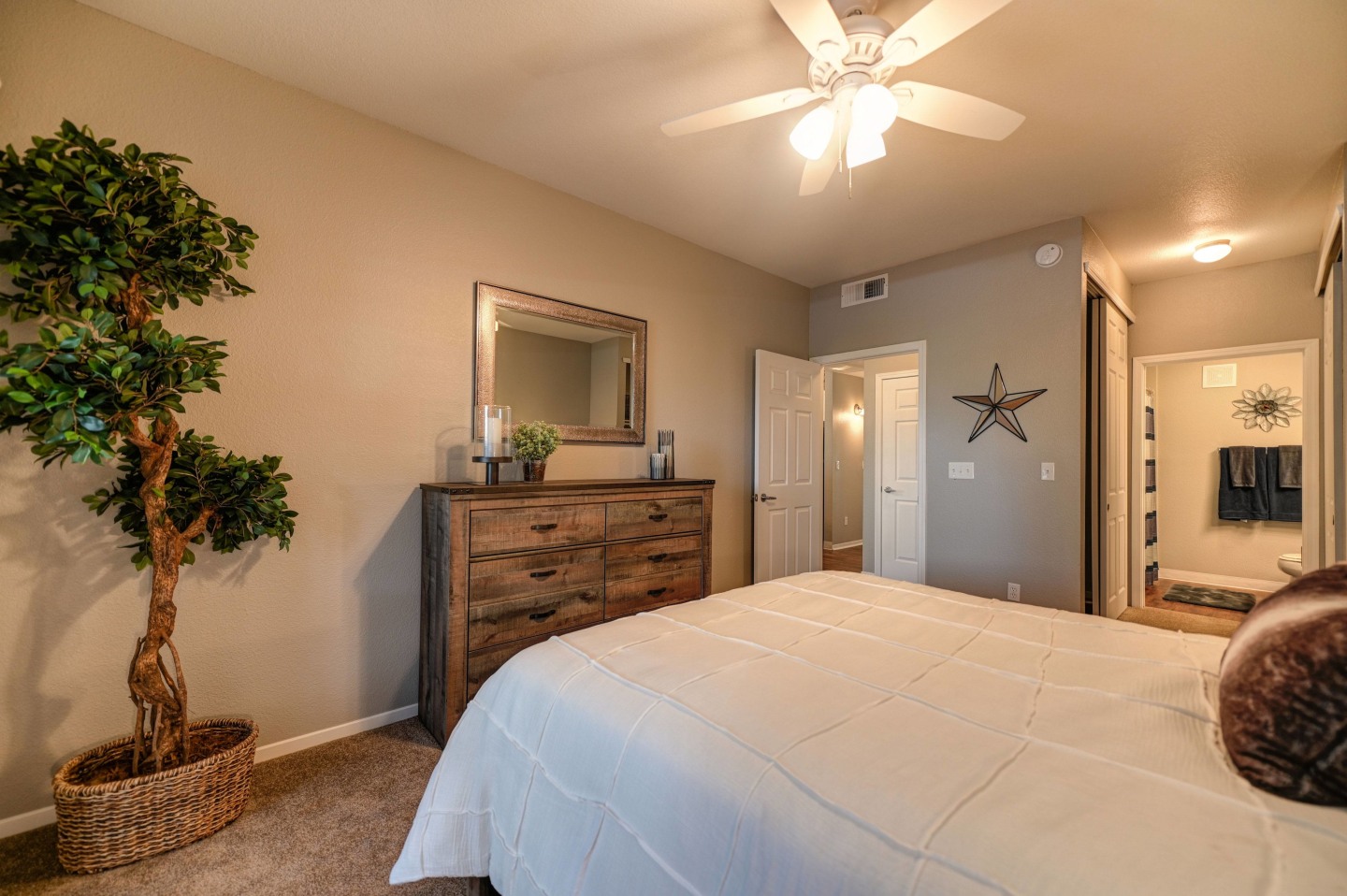 Rocklin Ranch Image 24