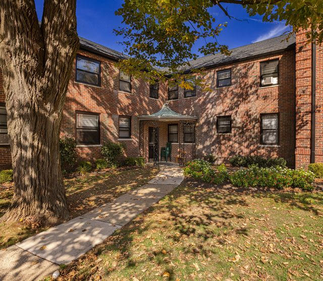 Red Bank Terrace Image 1