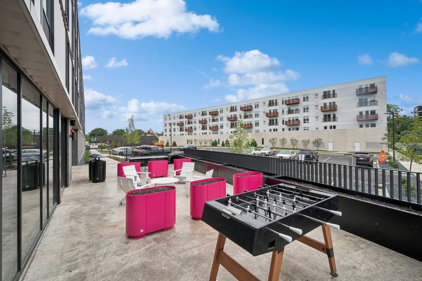 Harbourline Apartments Image 1