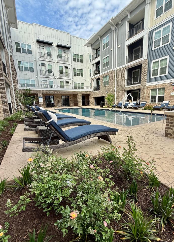 Avant at Huntington Pointe Image 60