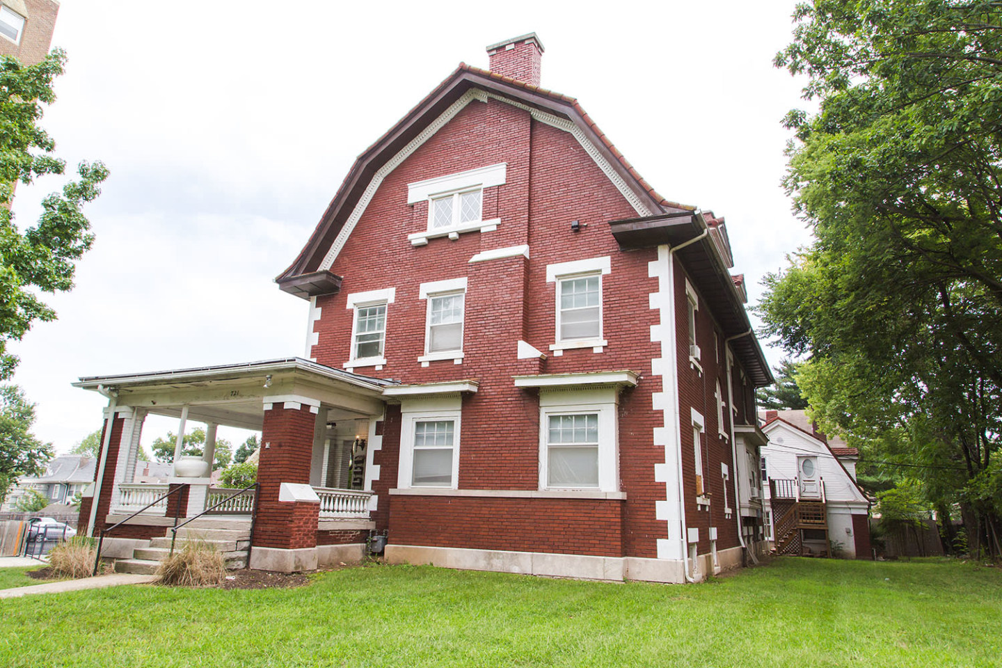 721 E. Armour Image 4