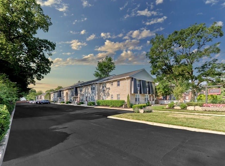42 West Image 11