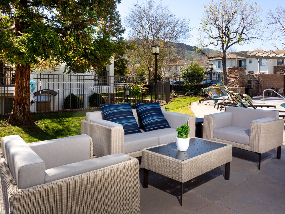 Avalon Oak Creek Image 35