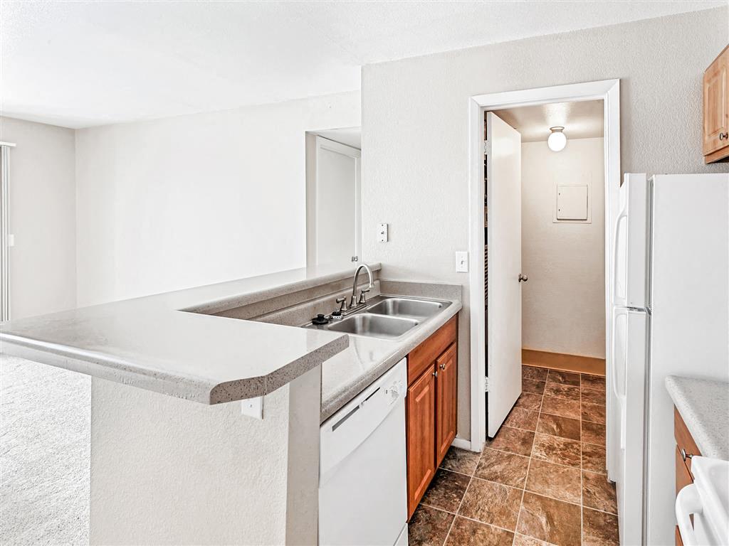 James Pointe Apartments Image 27