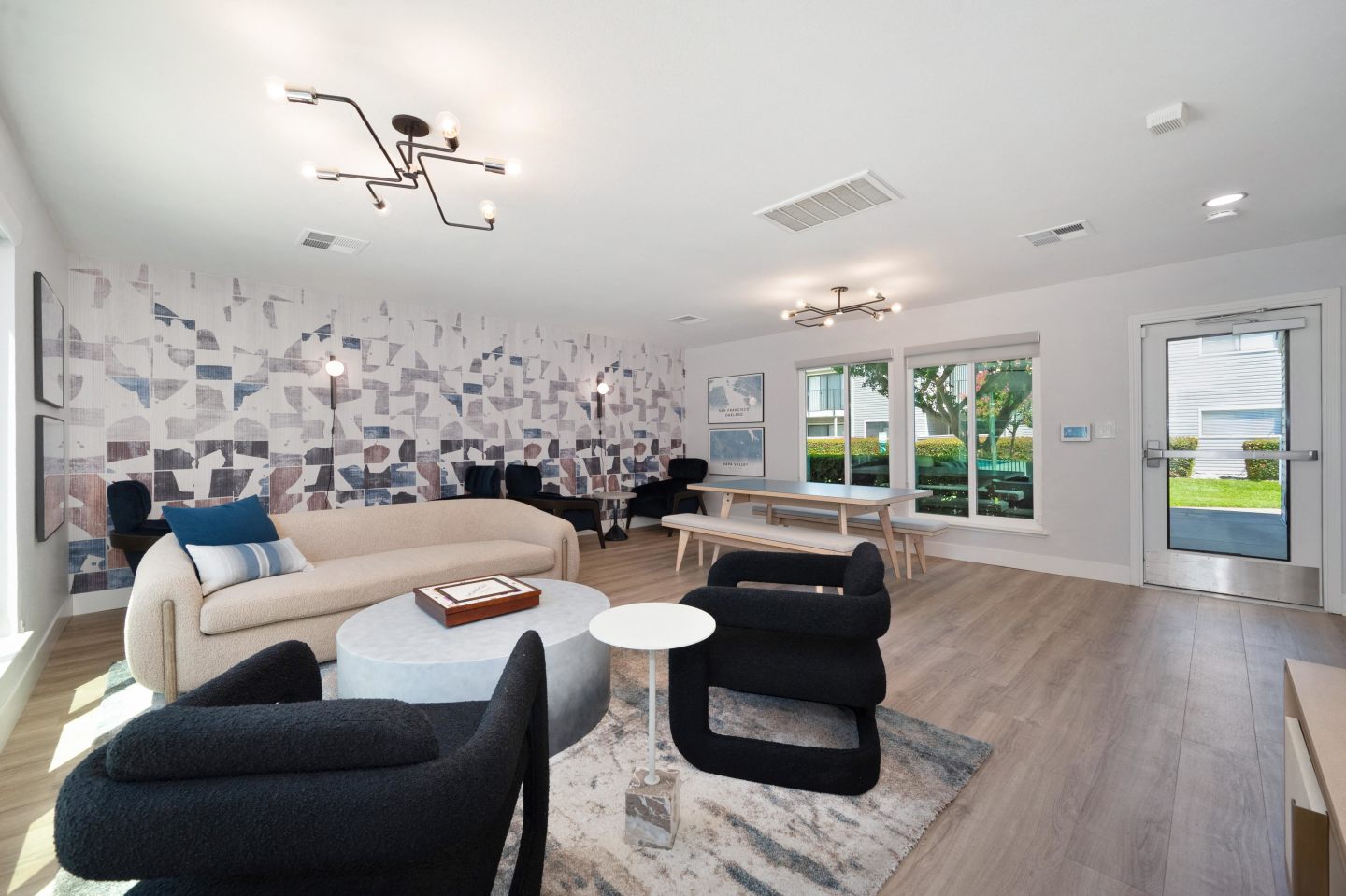 Silverstone Apartments Image 20