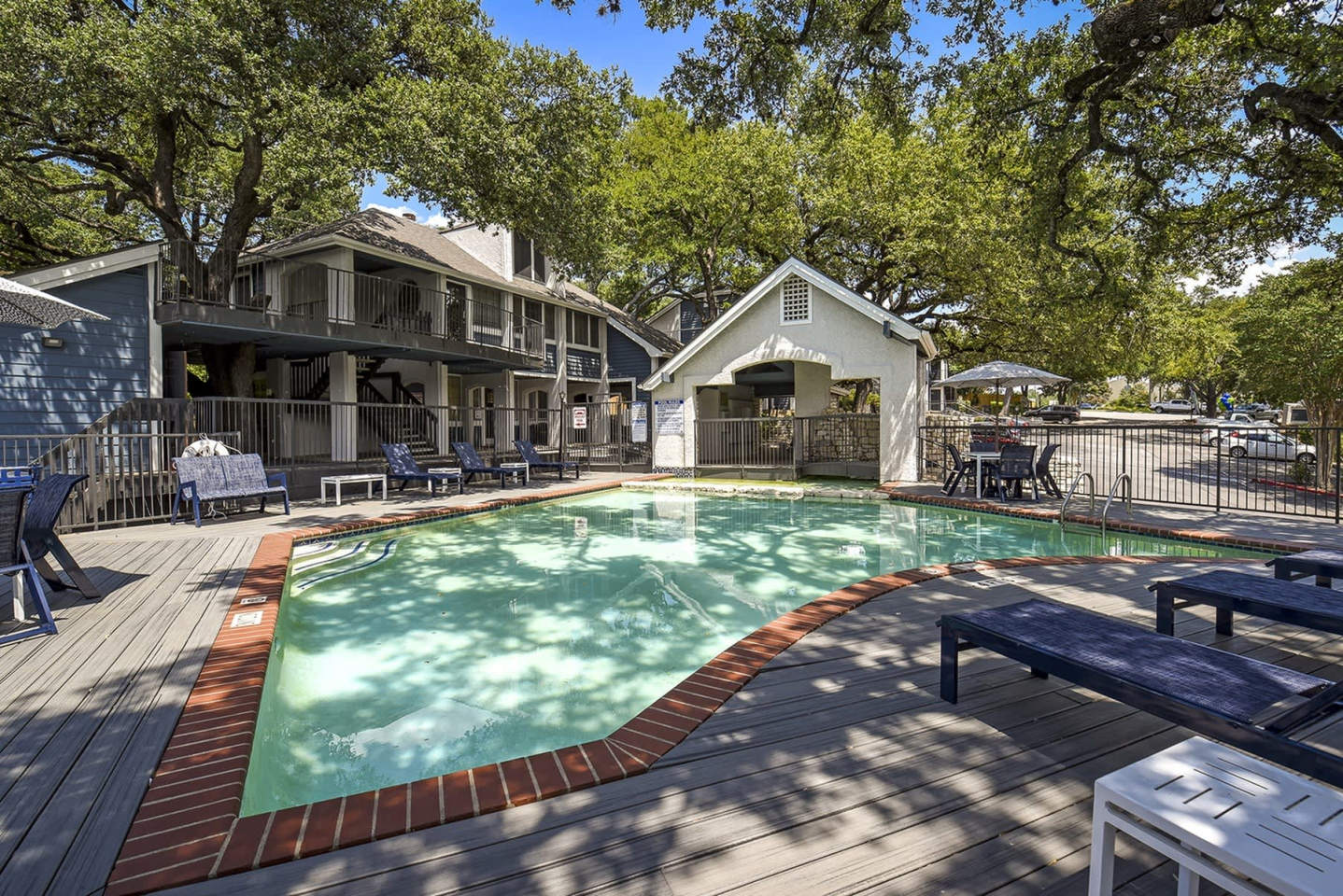 Barton's Mill Apartments Image 4