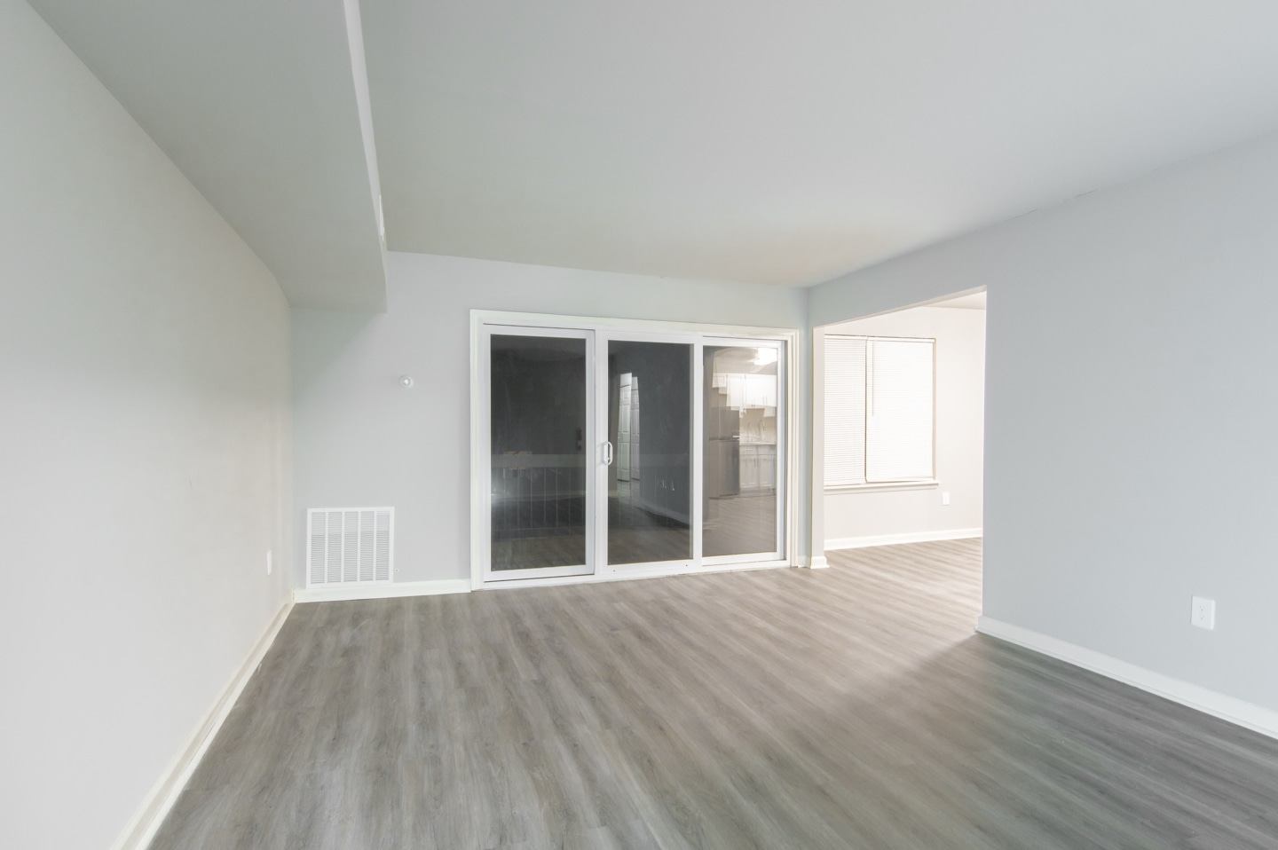 Valley Run Apartments Image 12