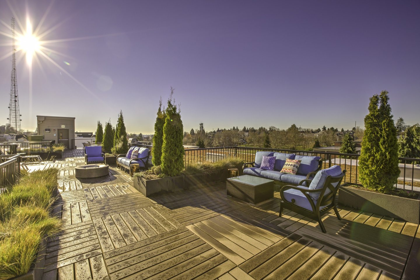 Queen Anne Collection Image 2