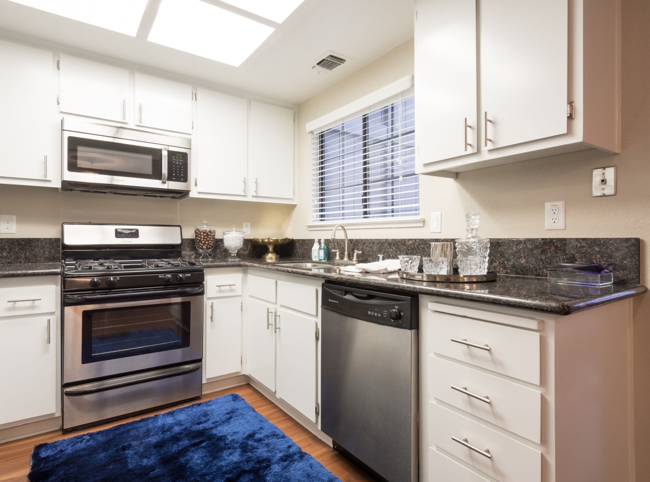 Woodstream Townhomes Image 12