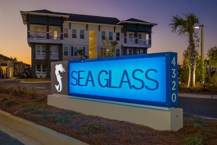 Sea Glass Image 25