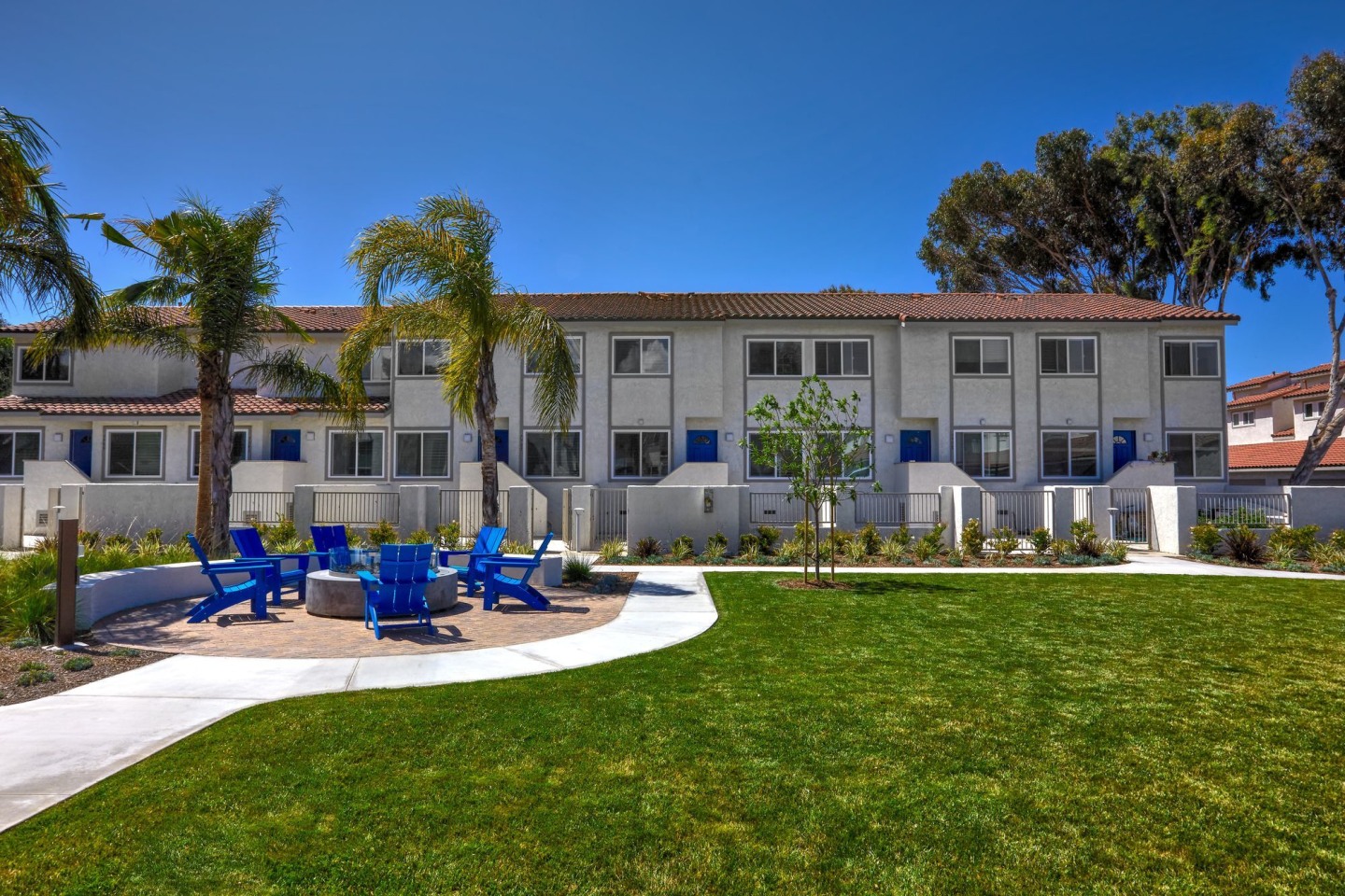 Surfside Villas Image 4