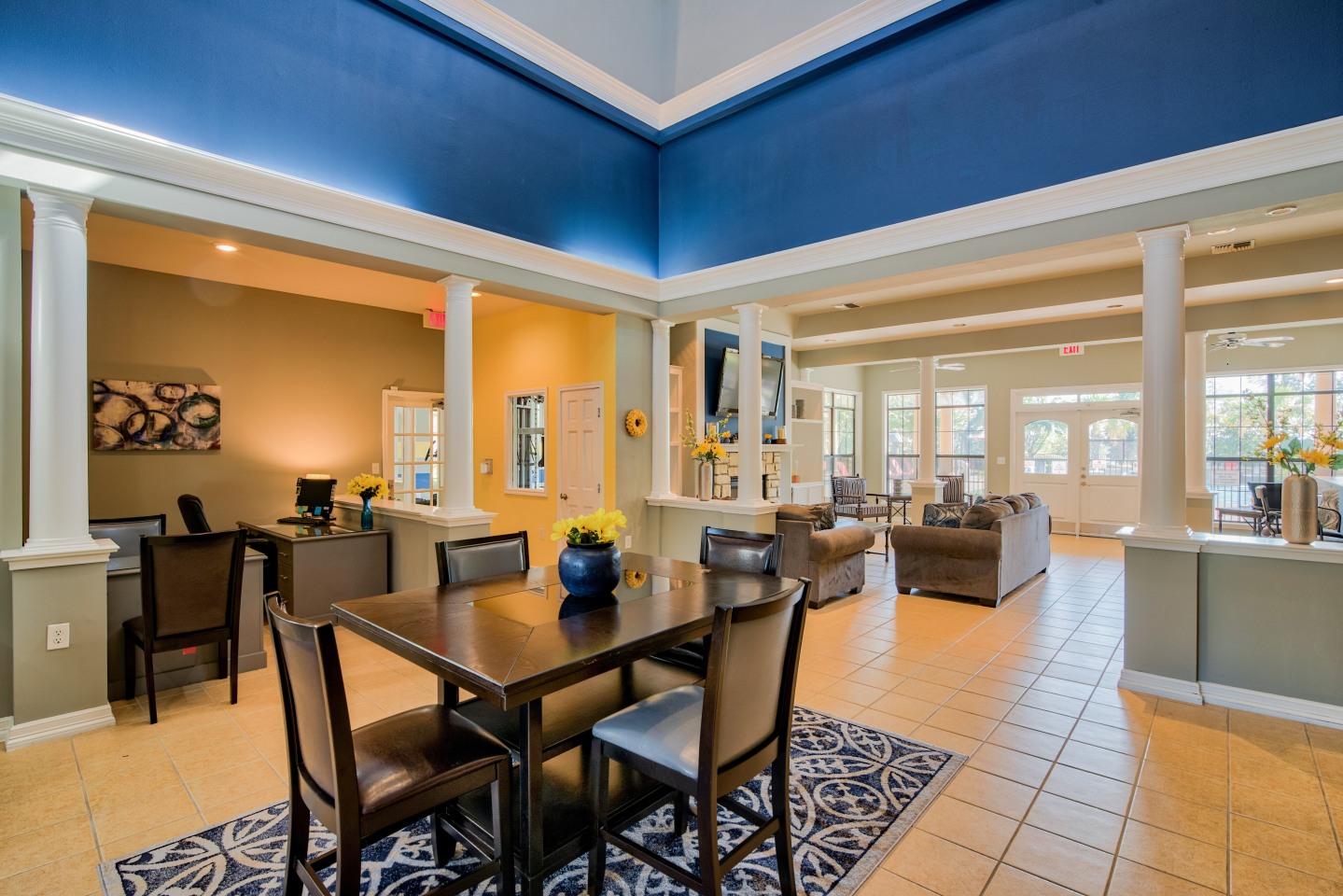 Lakeshore Villas Image 13