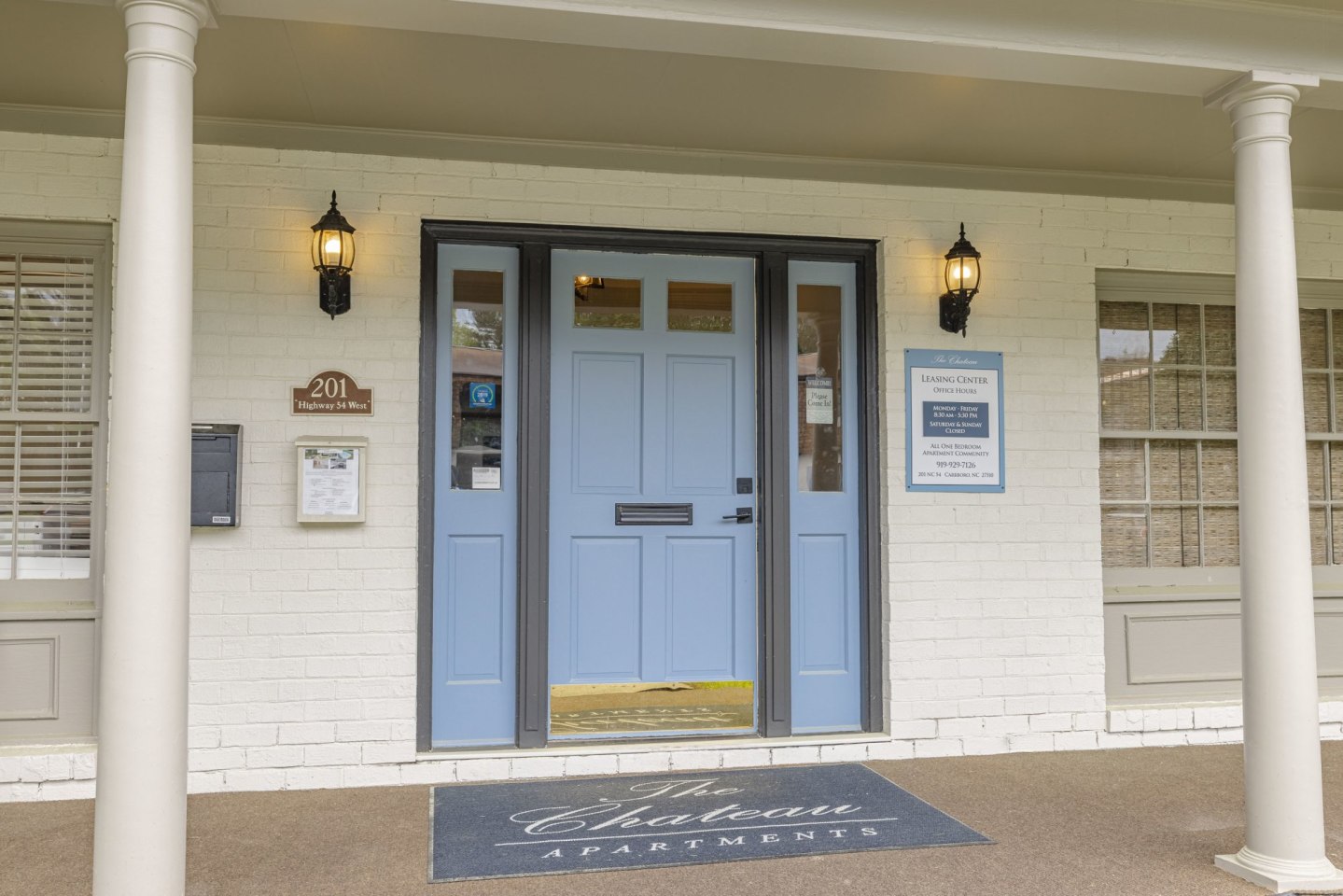 The Chateau Apartments Image 31