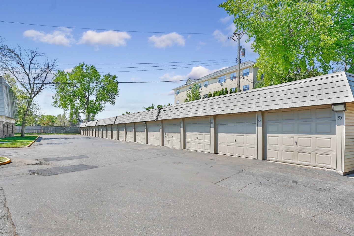 Eagle Pointe Image 29