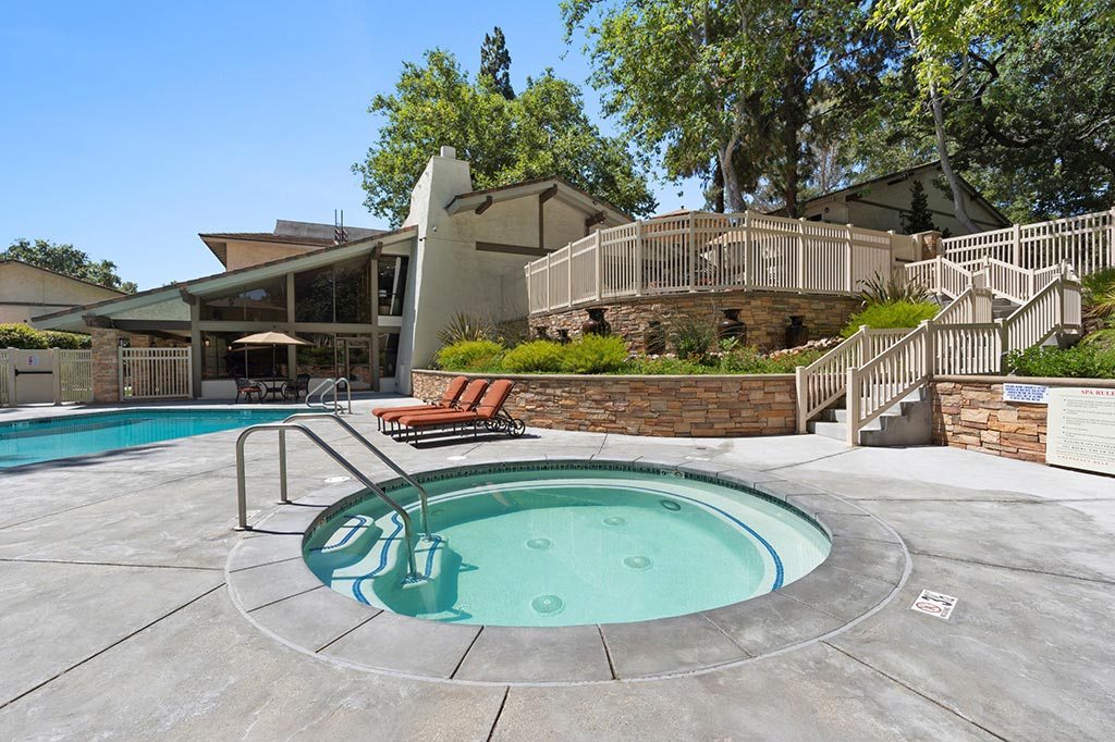 The Meadows at Westlake Village Image 28