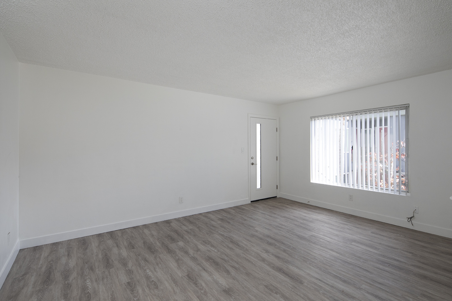 PR Talmadge Apartments Image 2