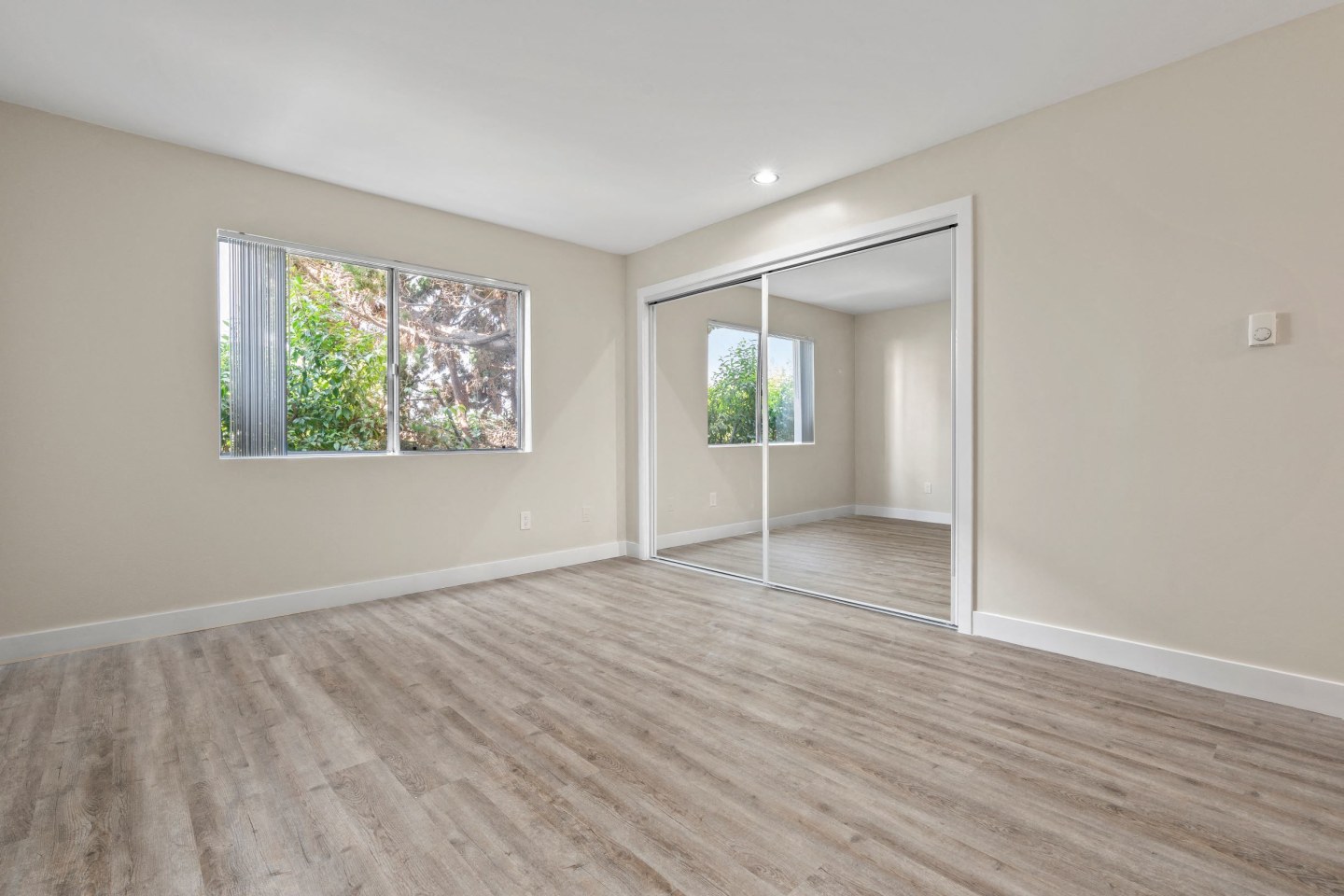 Parkway Terrace Image 29