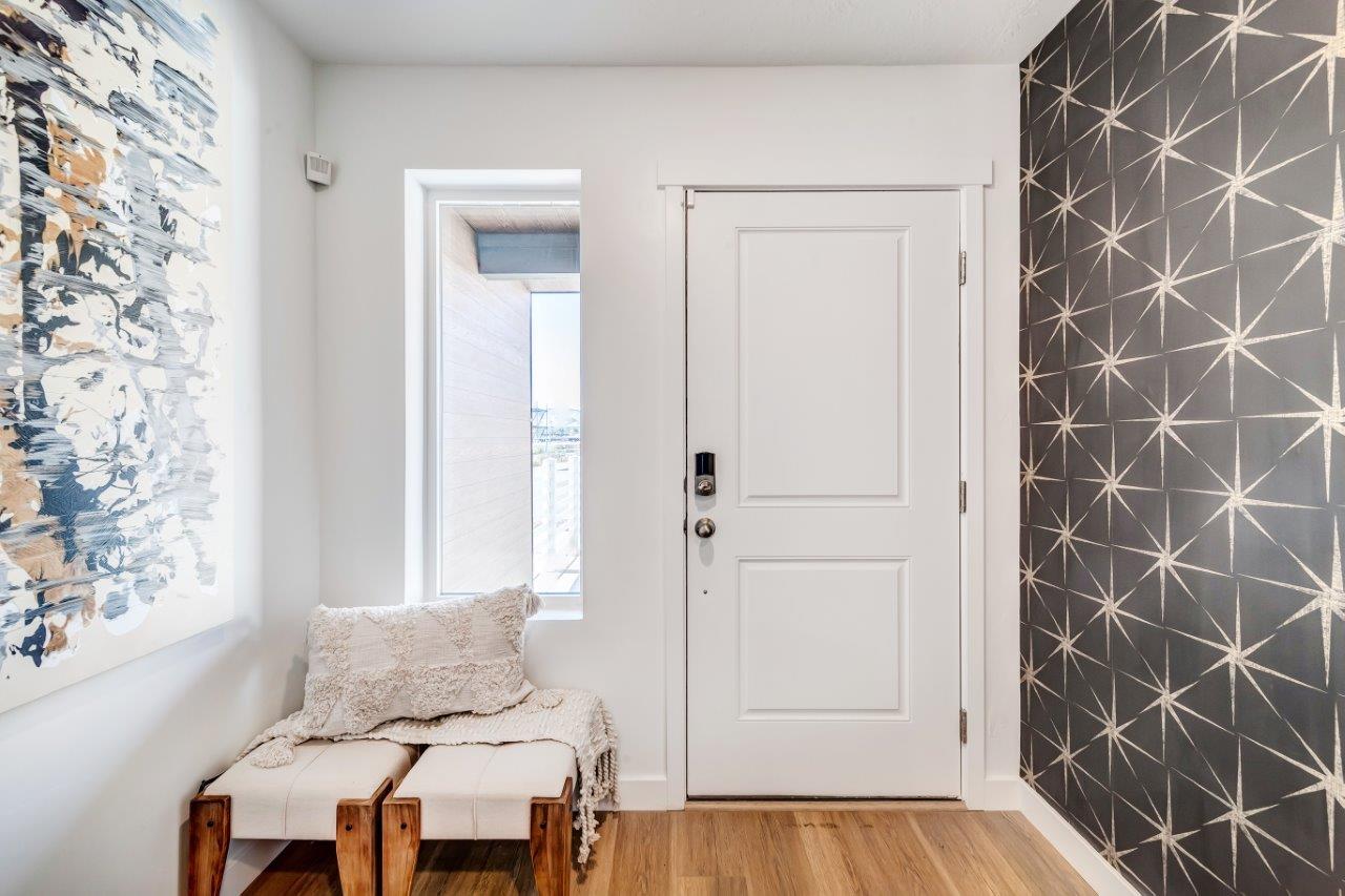 BLVD 120 Townhomes Image 13