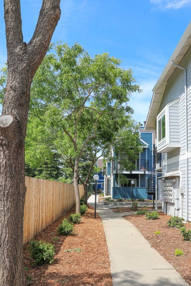Salishan Apartment Homes Image 2