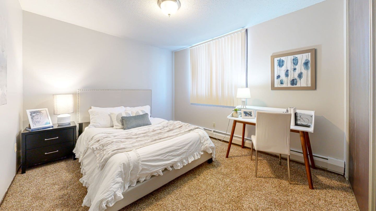 624 Huron Image 6