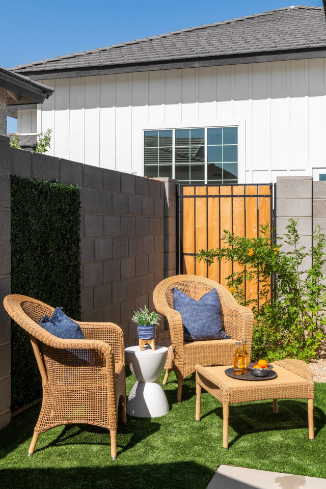 The Bungalows on Camelback Image 11