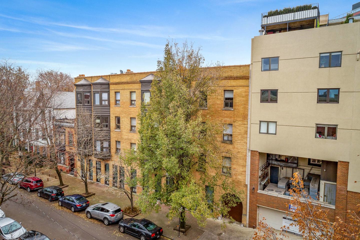 871 W. Lill Apt. Image 1